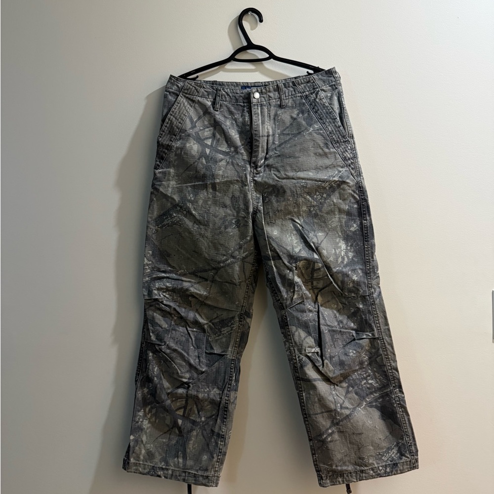 Men's Gray Camouflage Jeans